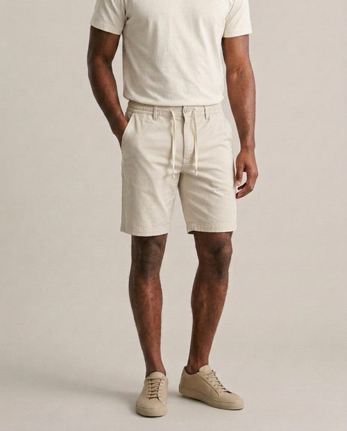 Chino Short - Bone model
